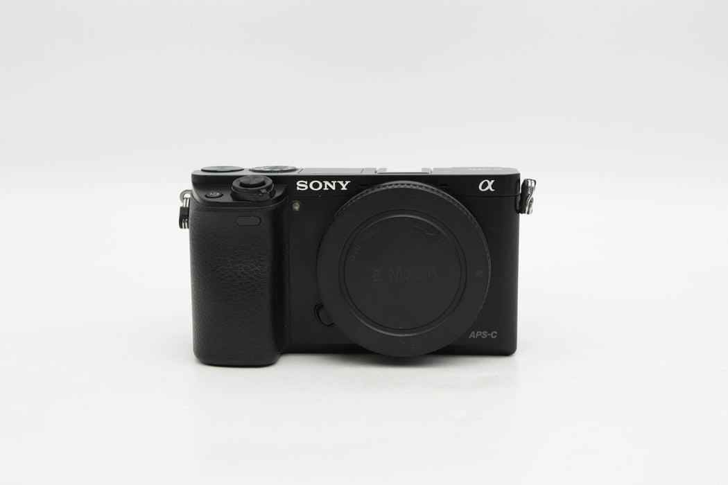 Used Sony A6000 (G)
