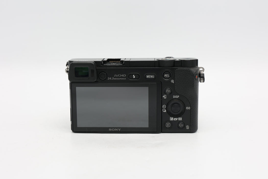 Used Sony A6000 (G)
