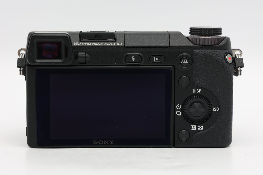Used Sony NEX 6 (VG)
