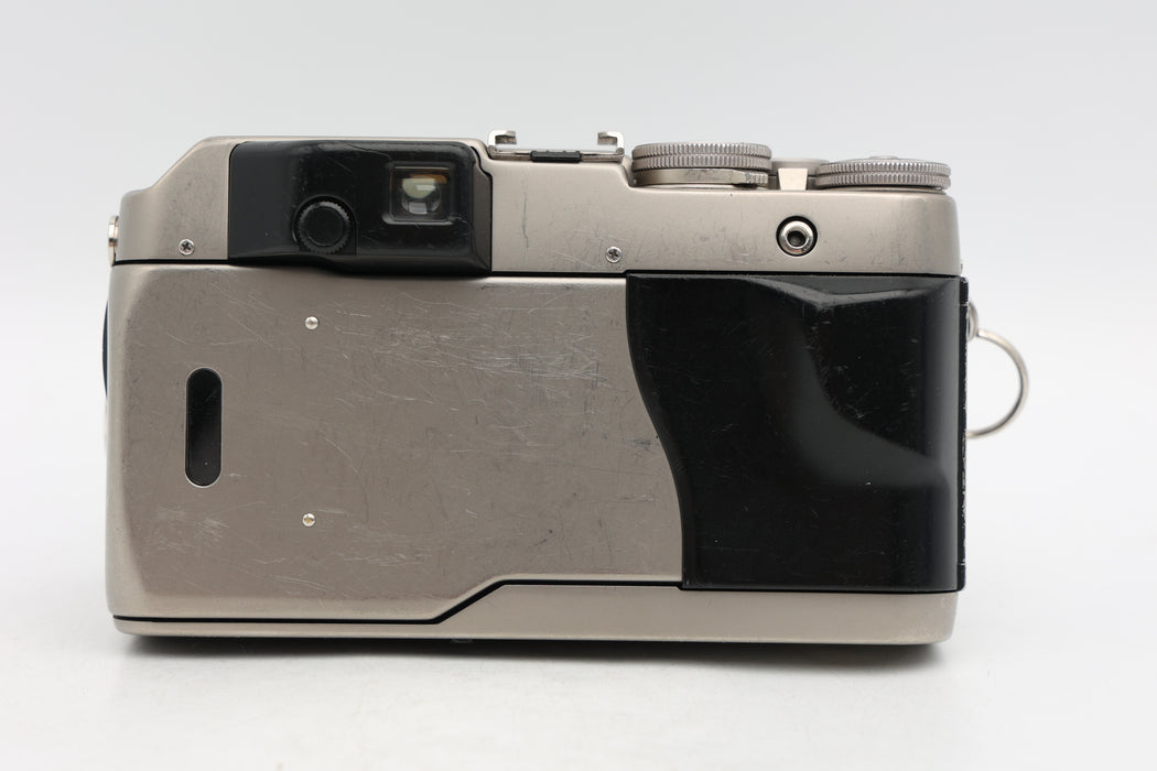 Used Contax G1 Kit w/ 45mm f2 (Good)