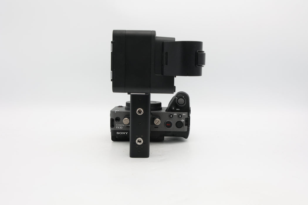 Used Sony FX30 W/XLR Handle (VG)