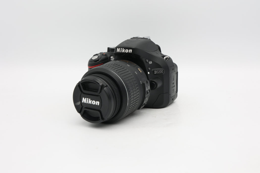 Used Nikon D5200 Kit (VG)