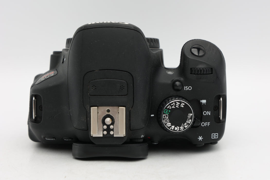 Used Canon Rebel T4i w/ Grip (Good)