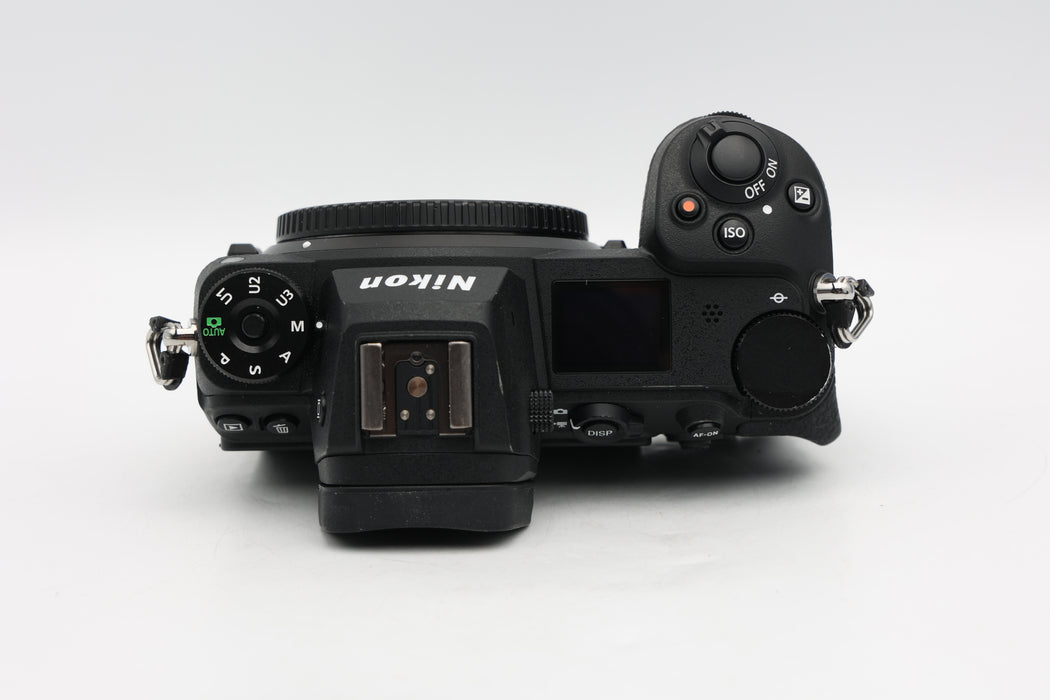 Used Nikon Z6 II (G) Scratch on back screen
