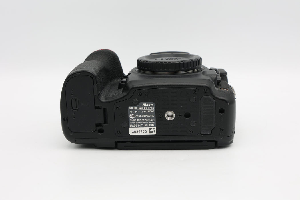 Used Nikon D850 (VG)