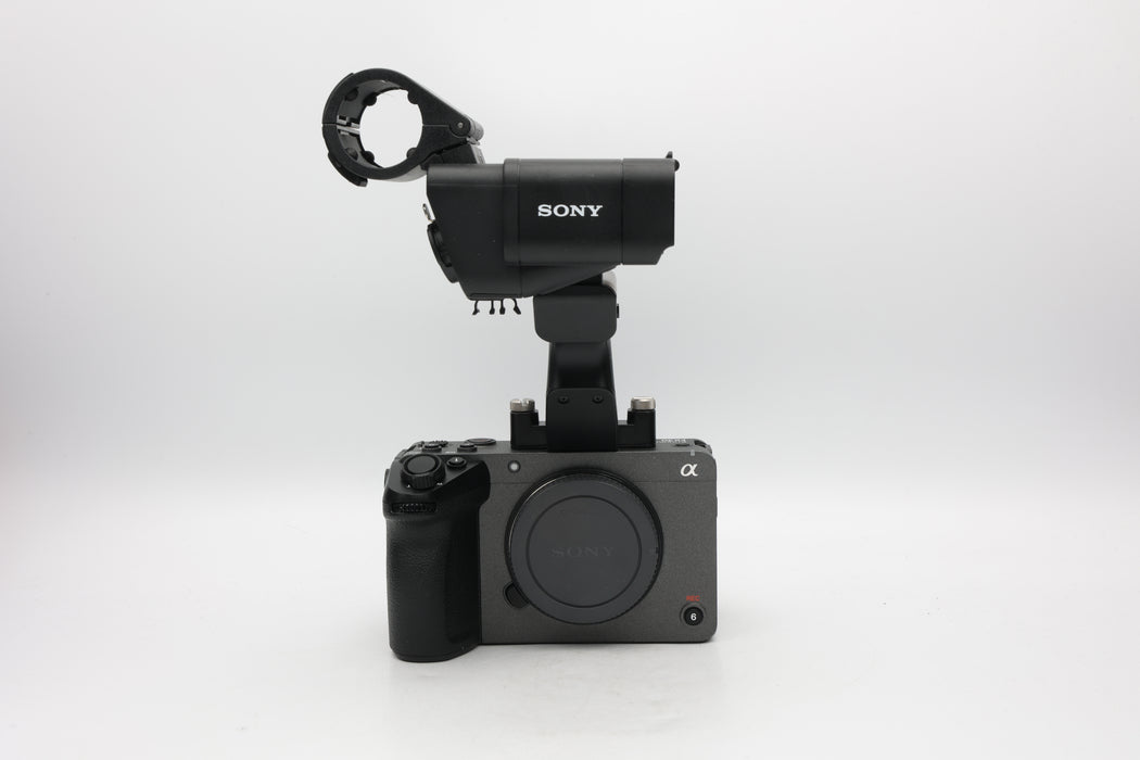 Used Sony FX30 W/XLR Handle (VG)