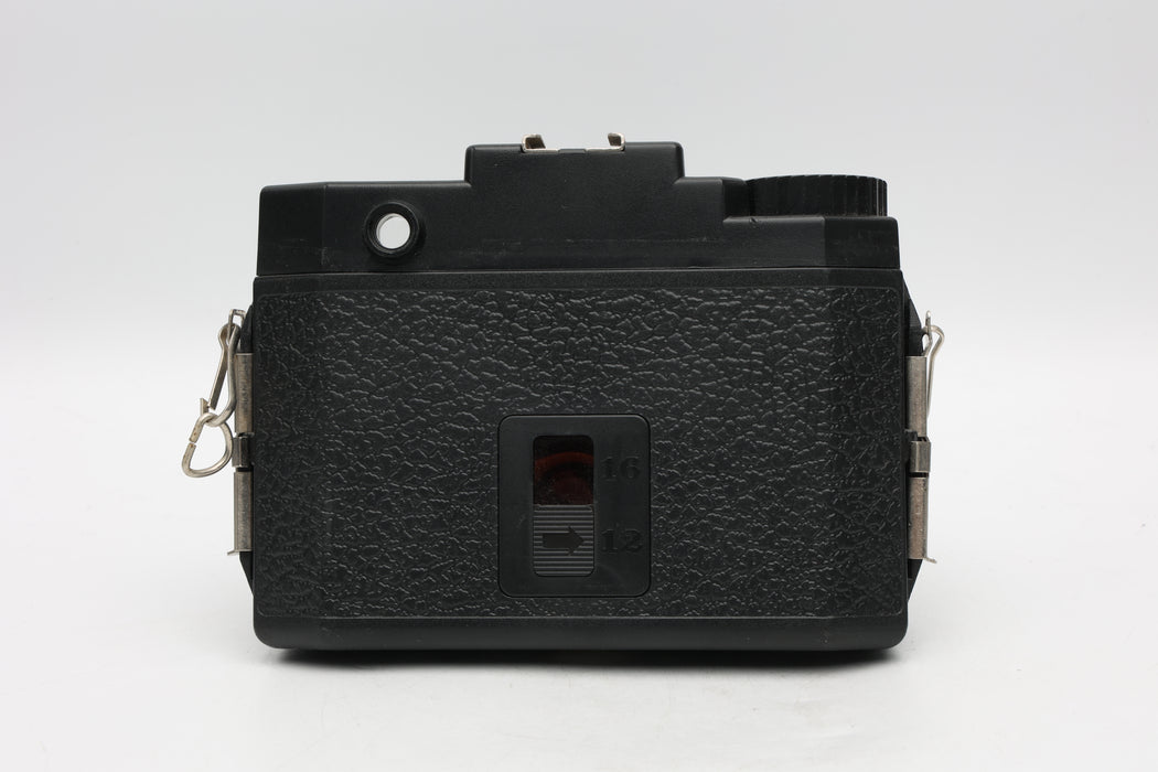 Used Holga 120s (G)