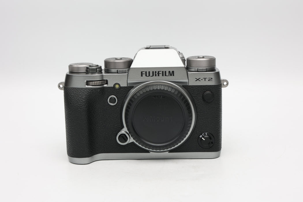 Used Fujifilm X-T2 Silver (G)