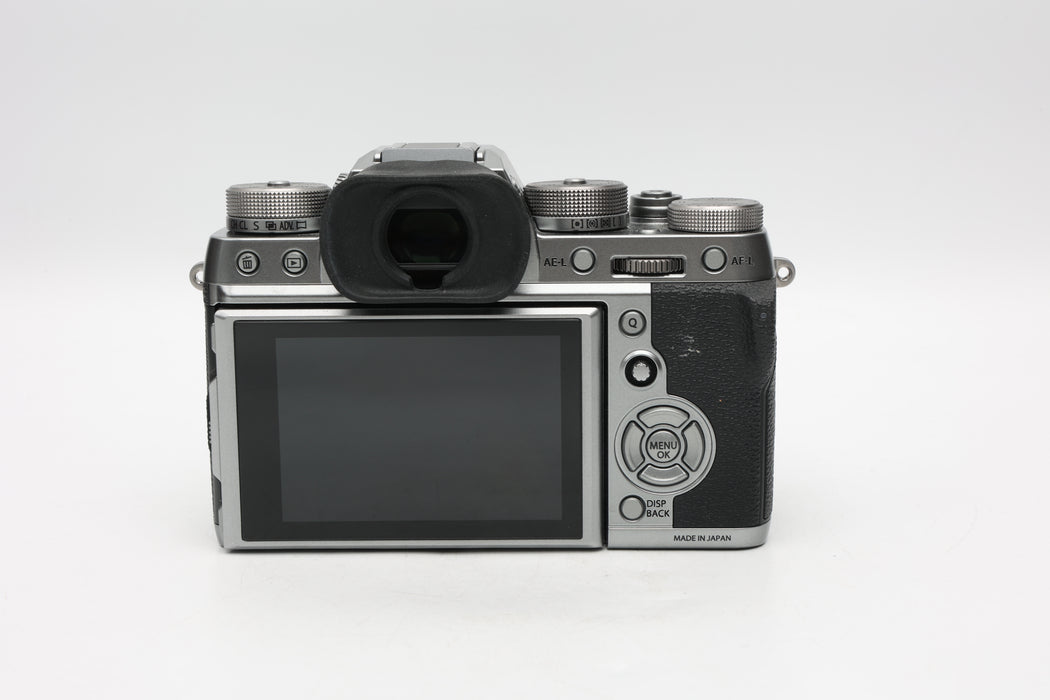 Used Fujifilm X-T2 Silver (G)