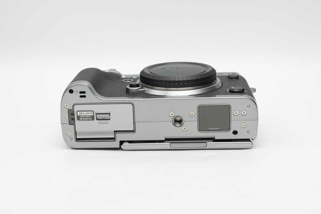 Used Fujifilm X-T2 Silver (G)