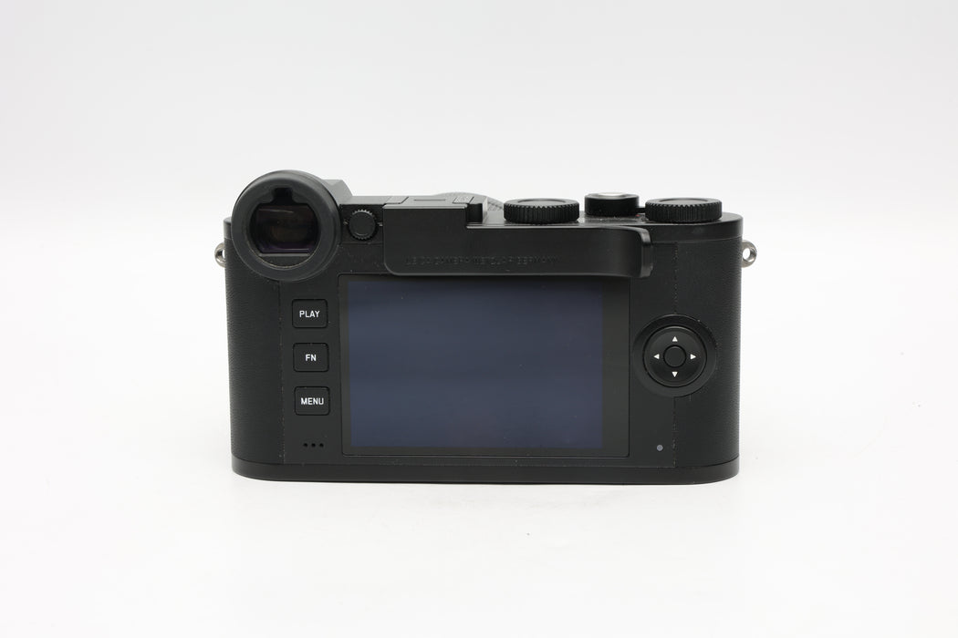 USED LEICA CL KIT W/ 18-56MM (VG)