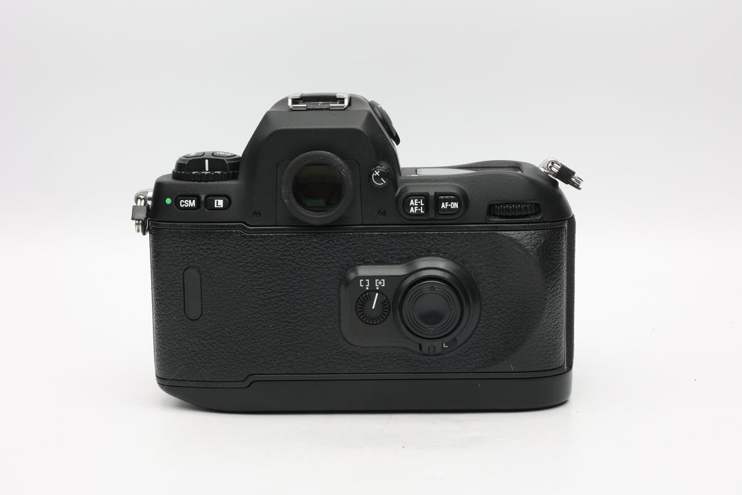 Used Nikon F100 Sticky (F)