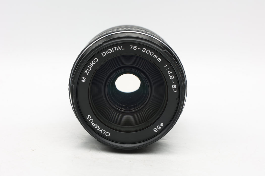 Used Olympus 75-300mm f4.8-6.7 (Fair)