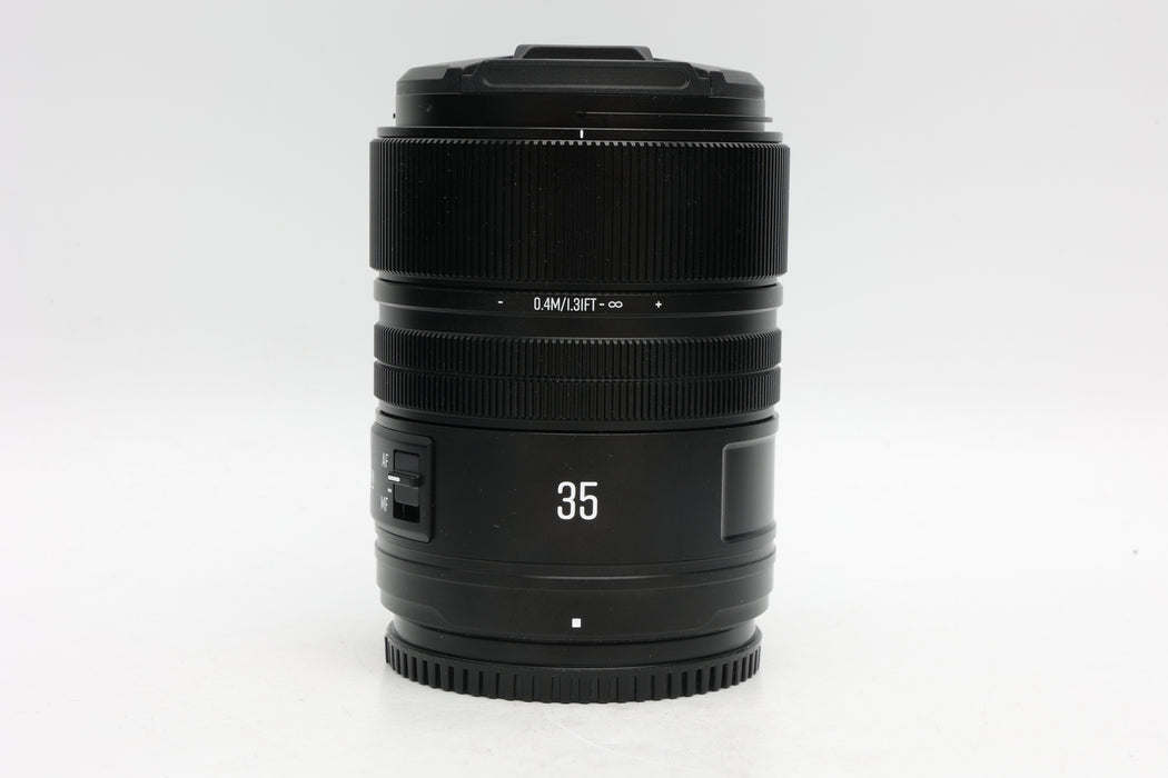 Used Brightin Star Z 35mm f1.8 (VG)