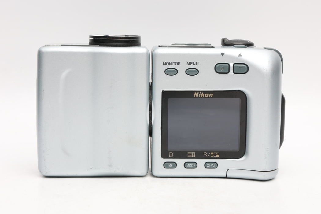 Used Nikon Coolpix 950 Millenium (Good)