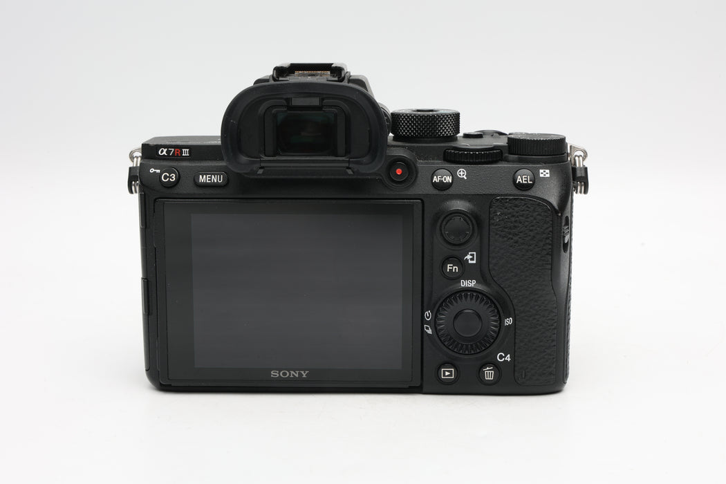 Used Sony A7R III (VG)