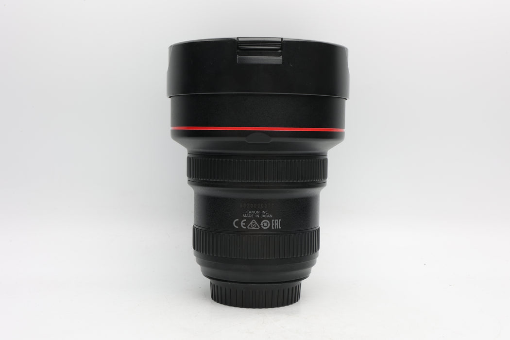 Used Canon EF 11-24mm f4L USM (Fair) Scratch