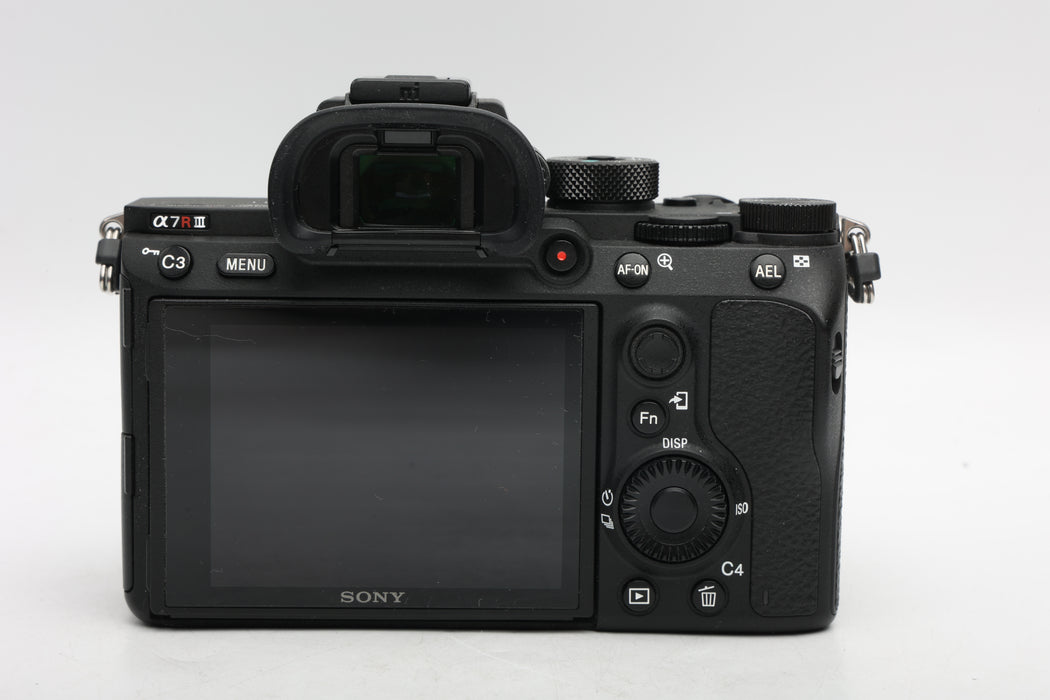 Used Sony A7R III Body (VG)
