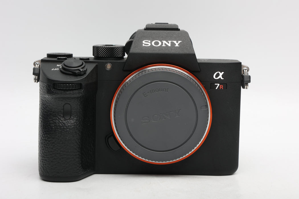 Used Sony A7R III Body (VG)