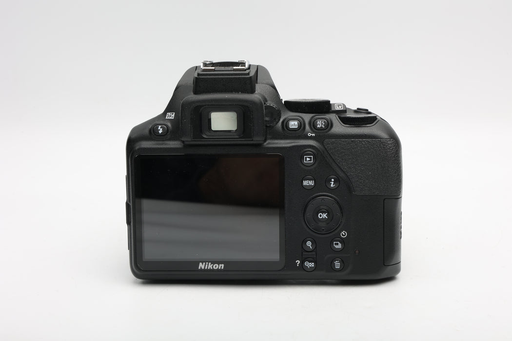 Used Nikon D3500 Kit (VG)
