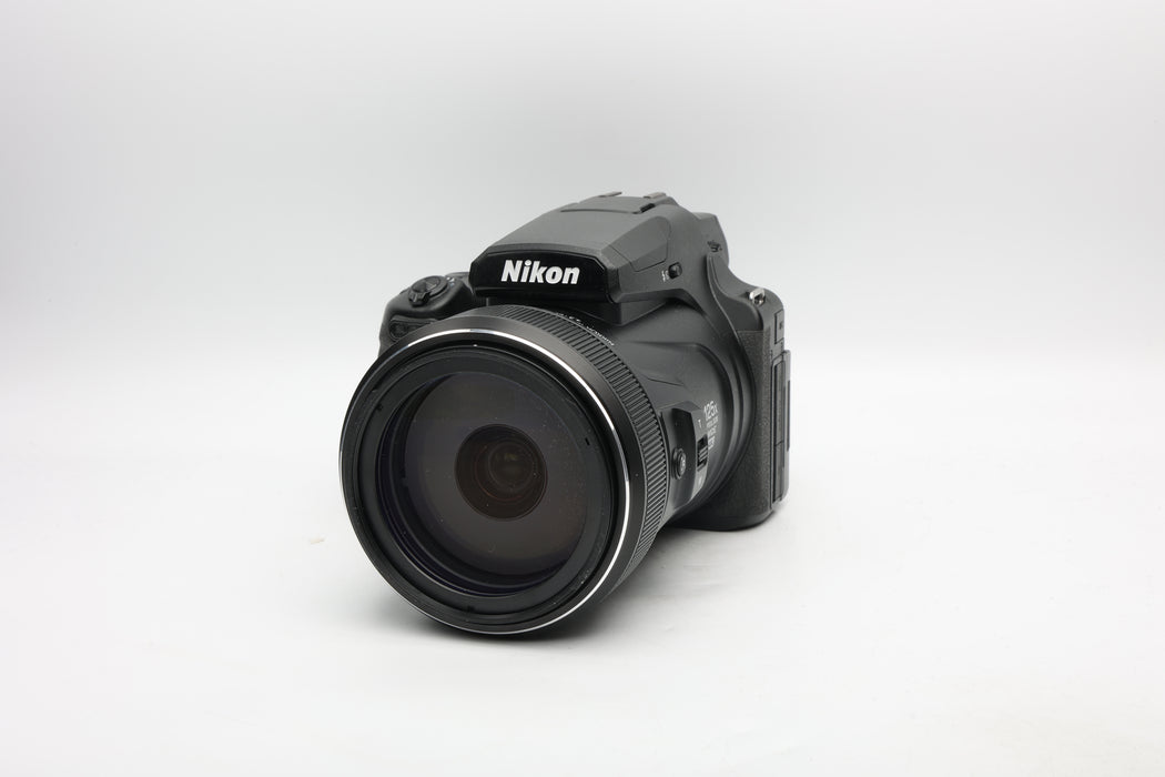 Used Nikon P1000 (G)