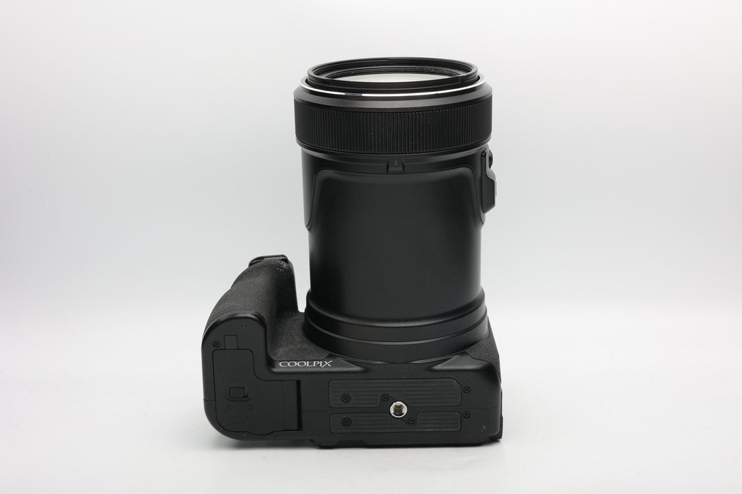 Used Nikon P1000 (G)