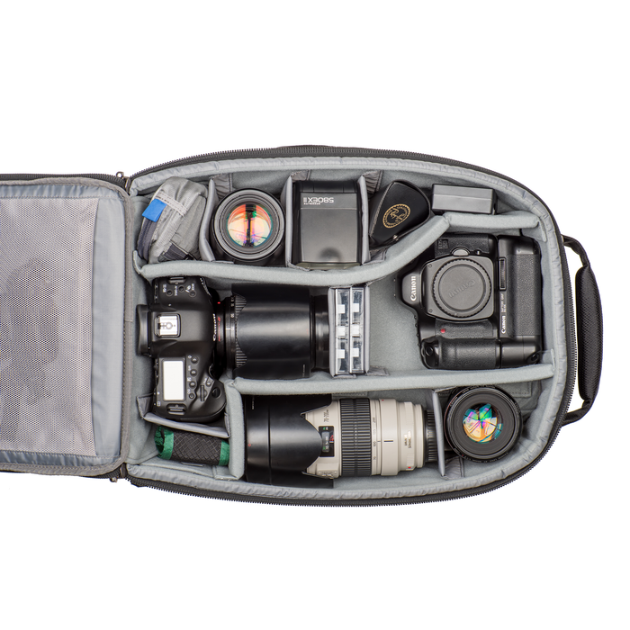 Think Tank Photo Airport Advantage Roller