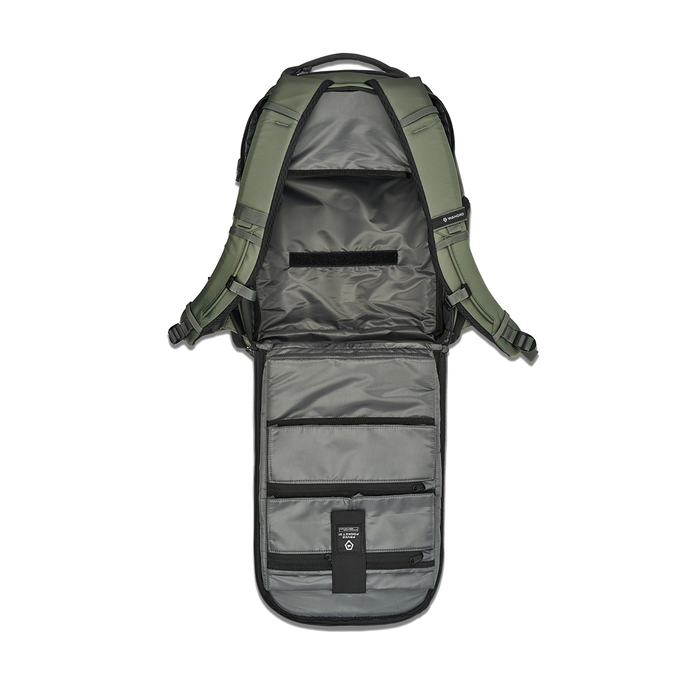 Wandrd PRVKE Pocket Photo Bundle 21L Backpack - Wasatch Green