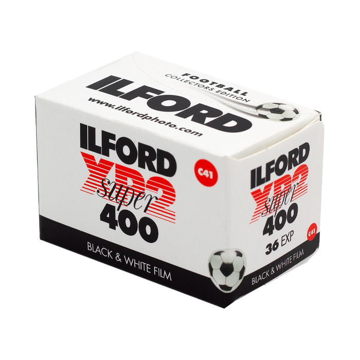 Ilford XP2 Super 400 Black & White Negative - 35mm Film, 36 Exposures, Single Roll (Football Collectors Edition)