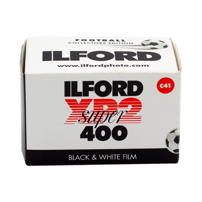 Ilford XP2 Super 400 Black & White Negative - 35mm Film, 36 Exposures, Single Roll (Football Collectors Edition)