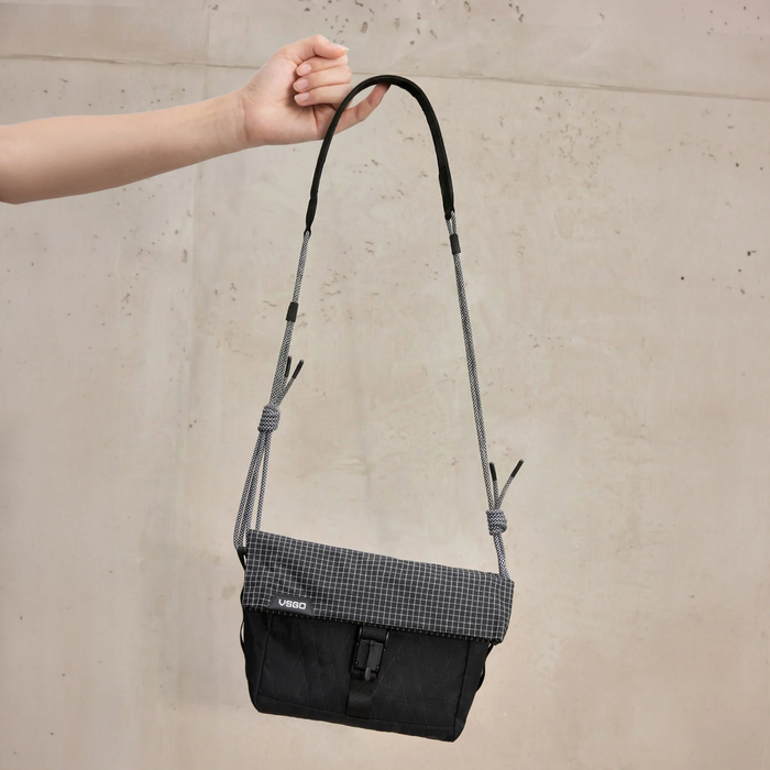 VSGO Snipe Urban Series Walk 3L Camera Sling Bag - Black
