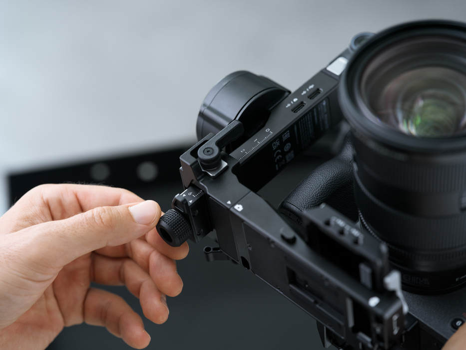 DJI RS 5 Combo Gimbal Stabilizer