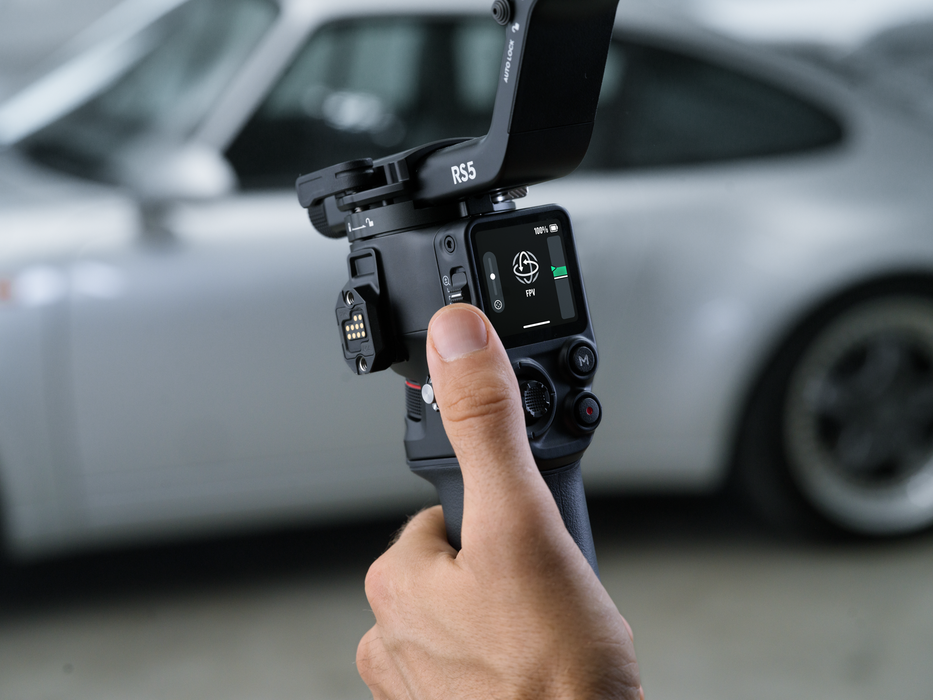 DJI RS 5 Combo Gimbal Stabilizer