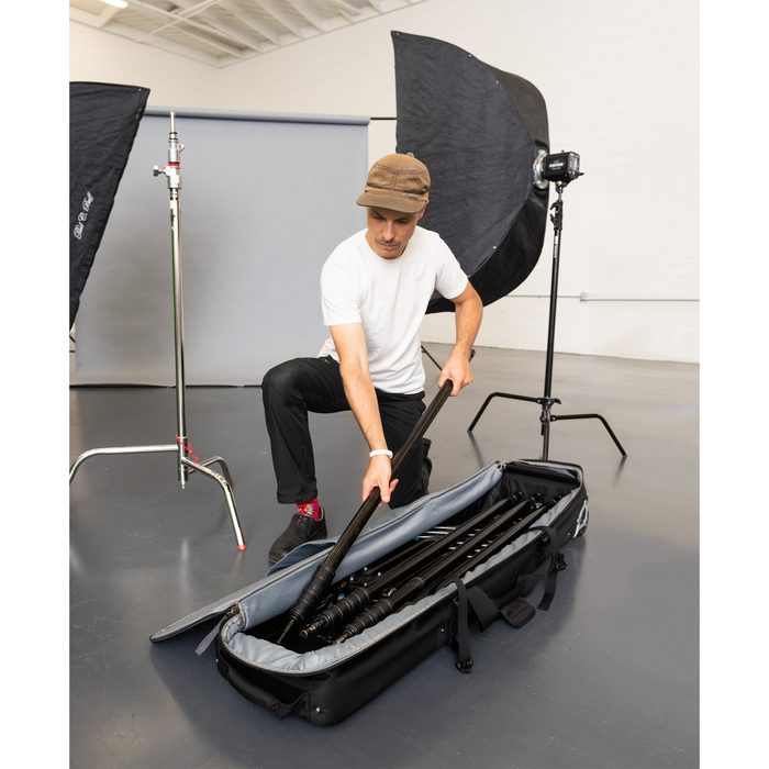 Think Tank Photo Stand Manager 52 Rolling Case
