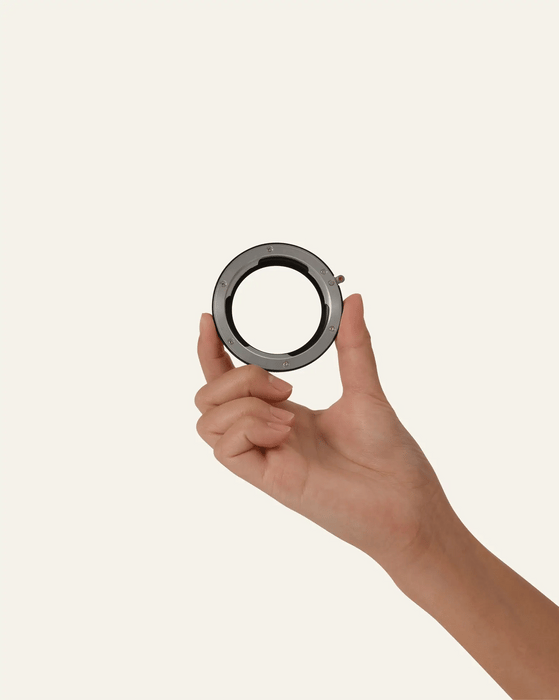 Urth Manual Lens Mount Adapter for Leica R-Mount Lens to Canon EOS EF/EF-s Camera Body