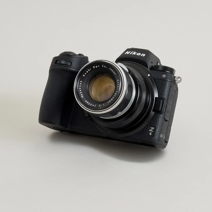 Urth Manual Lens Mount Adapter for M42 Lens to Nikon Z-Mount Camera Body