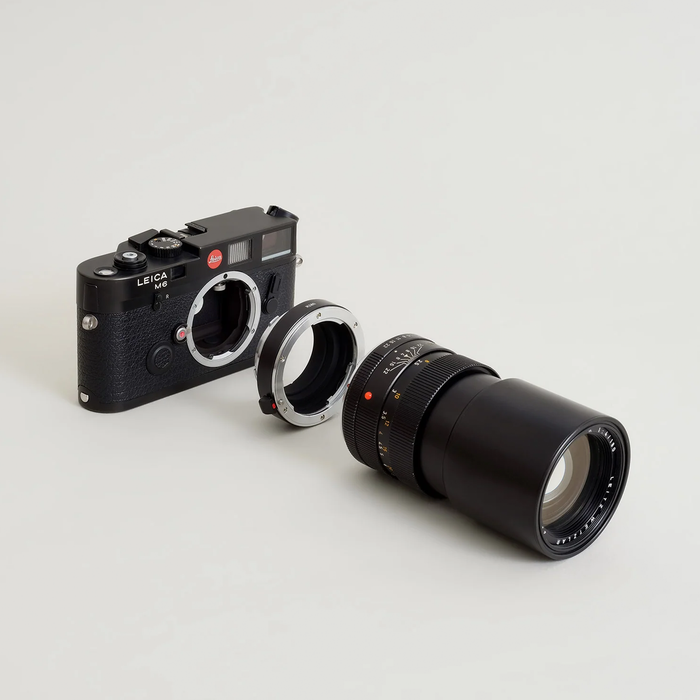 Urth Manual Lens Mount Adapter for Leica R-Mount Lens to Leica M-Mount Camera Body