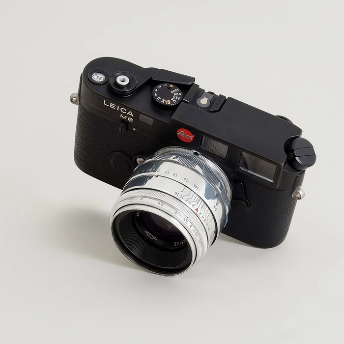 Urth Manual Lens Mount Adapter for M39-Mount Lens to Leica M-Mount Camera Body with 28-90mm Frame Lines