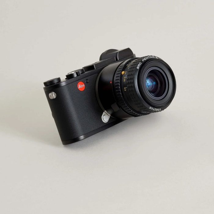 Urth Manual Lens Mount Adapter for Pentax K-Mount Lens to Leica L-Mount Camera Body