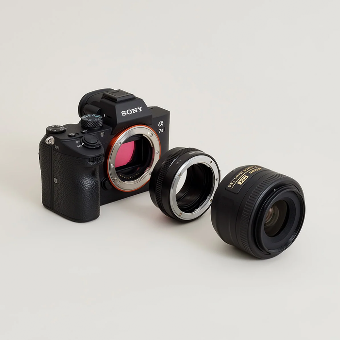 Urth Manual Lens Mount Adapter for Nikon F (G-Type) Mount Lens to Sony E-Mount Camera Body