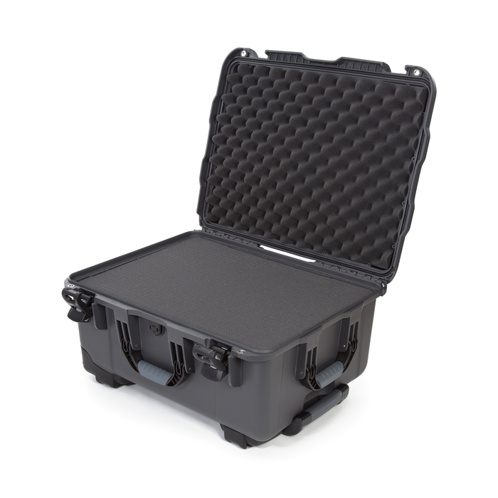 Nanuk 950 Wheeled Protective Case with Cubed Foam & Lid Foam - Graphite