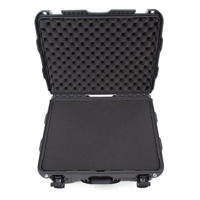 Nanuk 950 Wheeled Protective Case with Cubed Foam & Lid Foam - Graphite