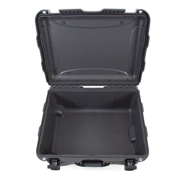 Nanuk 950 Wheeled Protective Case with Cubed Foam & Lid Foam - Graphite