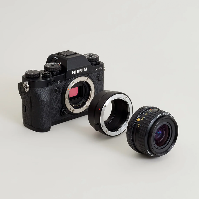 Urth Manual Lens Mount Adapter for Pentax K-Mount Lens to Fujifilm X-Mount Camera Body