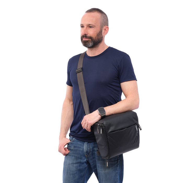 Shimoda Top Loader, Medium - Black