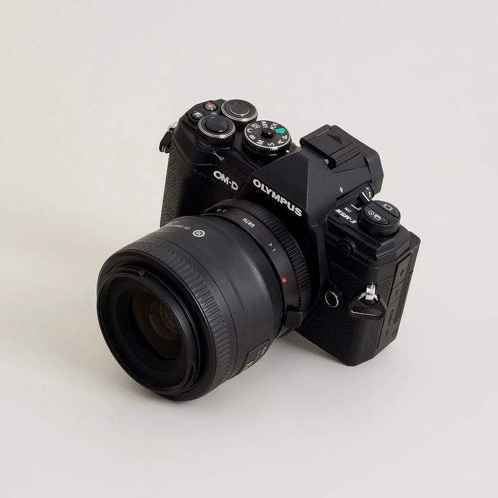 Urth Manual Lens Mount Adapter for Nikon F (G-Type) Mount Lens to Micro Four Thirds Camera Body