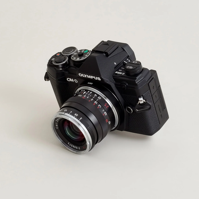 Urth Manual Lens Mount Adapter for Leica M Lens to Micro Four Thirds Camera Body