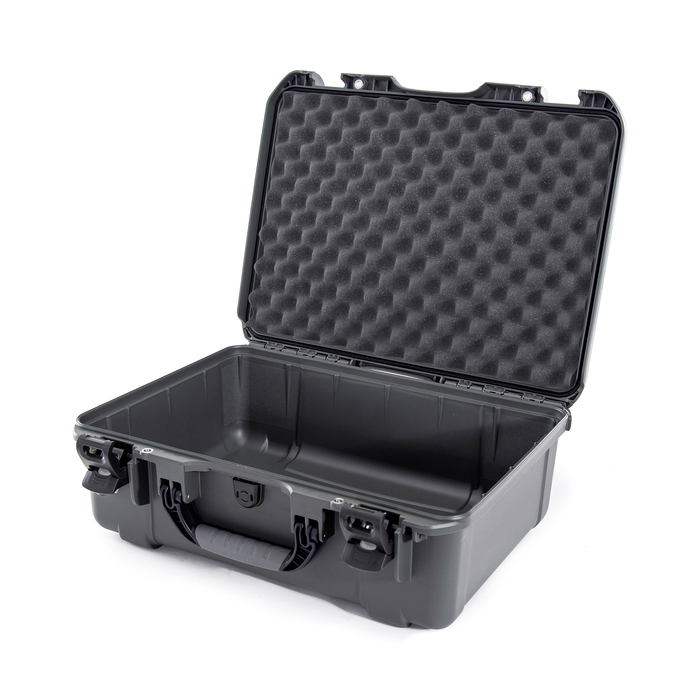 Nanuk 940 Wheeled Protective Case with Cubed Foam & Lid Foam - Graphite