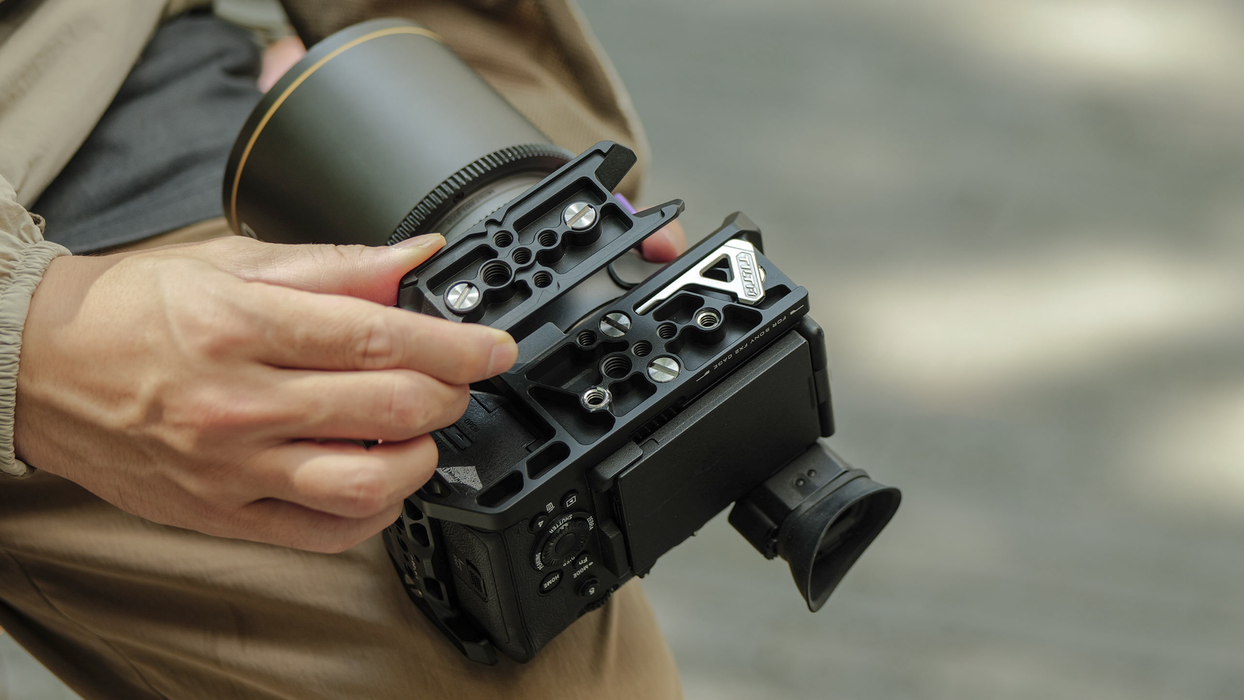 Tilta Full Camera Cage for Sony FX2 - Titanium Gray