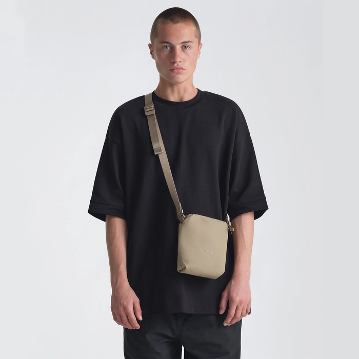 Urth Andesite Camera Pouch, 2L - Beige Sand